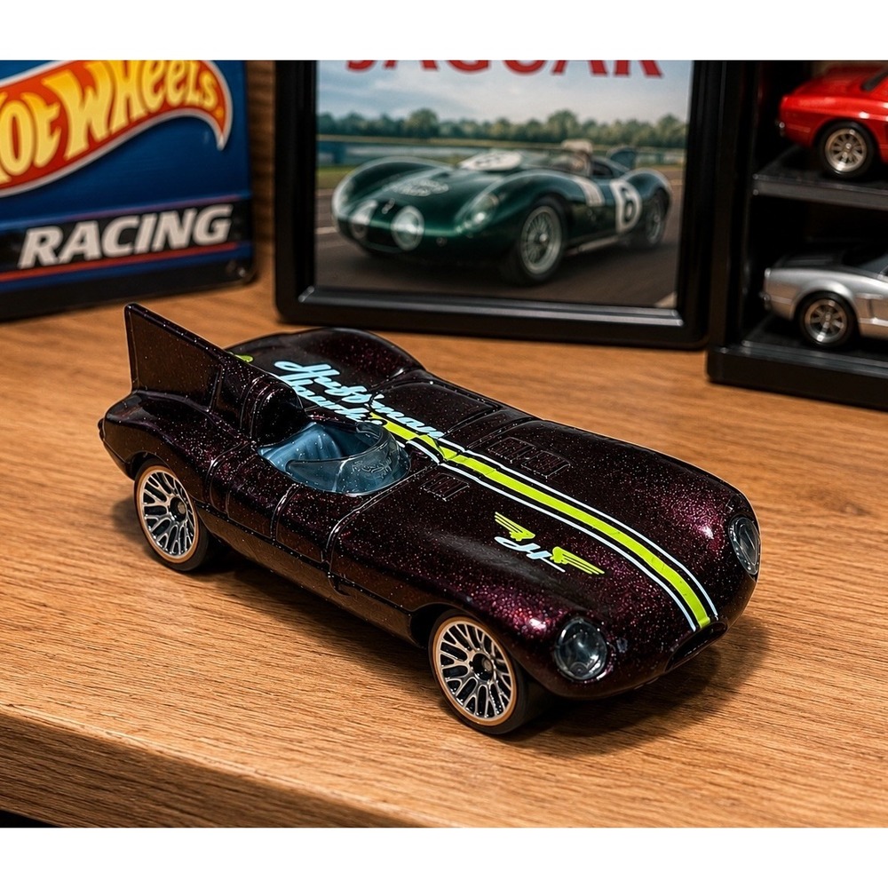 1997 Hot Wheels Racing Jaguar D-Type Metallic Dark Red Loose Diecast 1:64